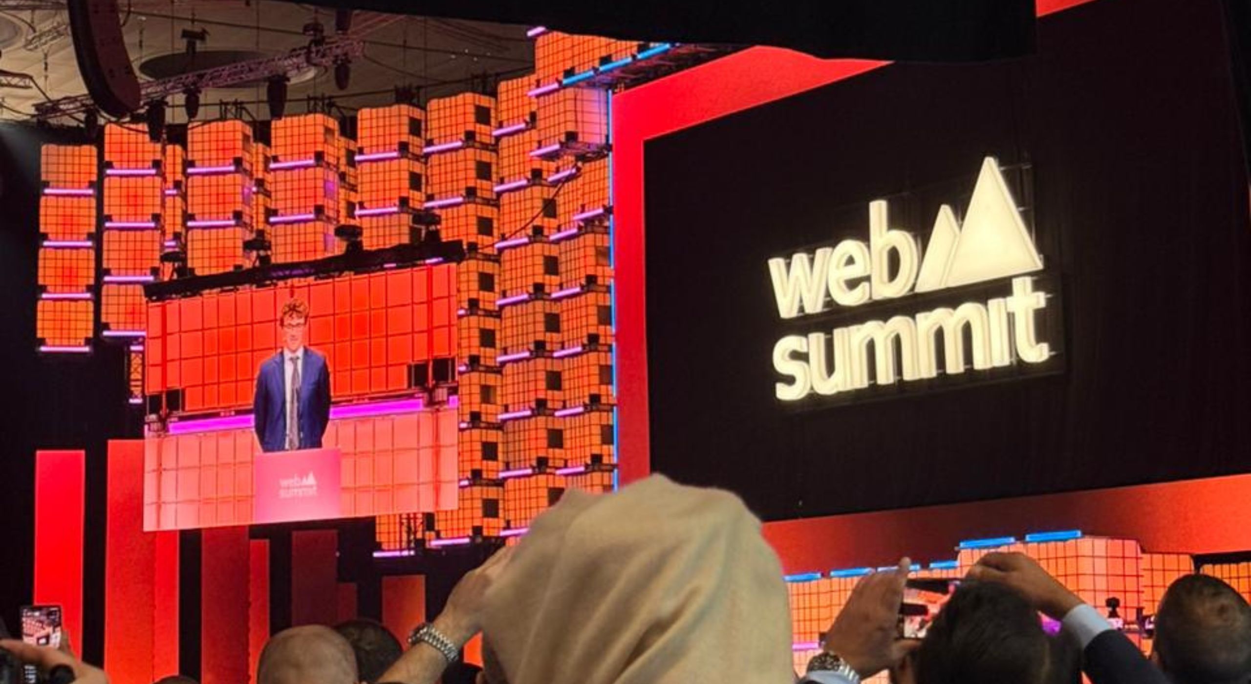 Conversation in an office lounge