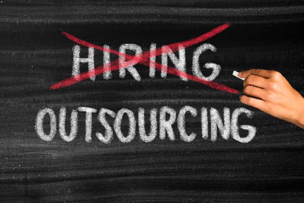 13 Common Problems of Outsourcing and How to Avoid Them 5 istockphoto 1406787205 612x612 1 1